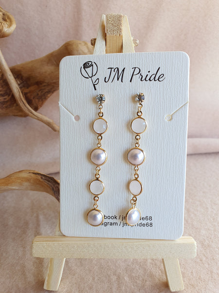 TImeless Long Dangle Earrings with Pearls